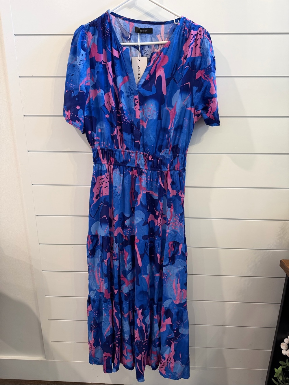 Zesica Blue & Pink Abstract Midi Dress